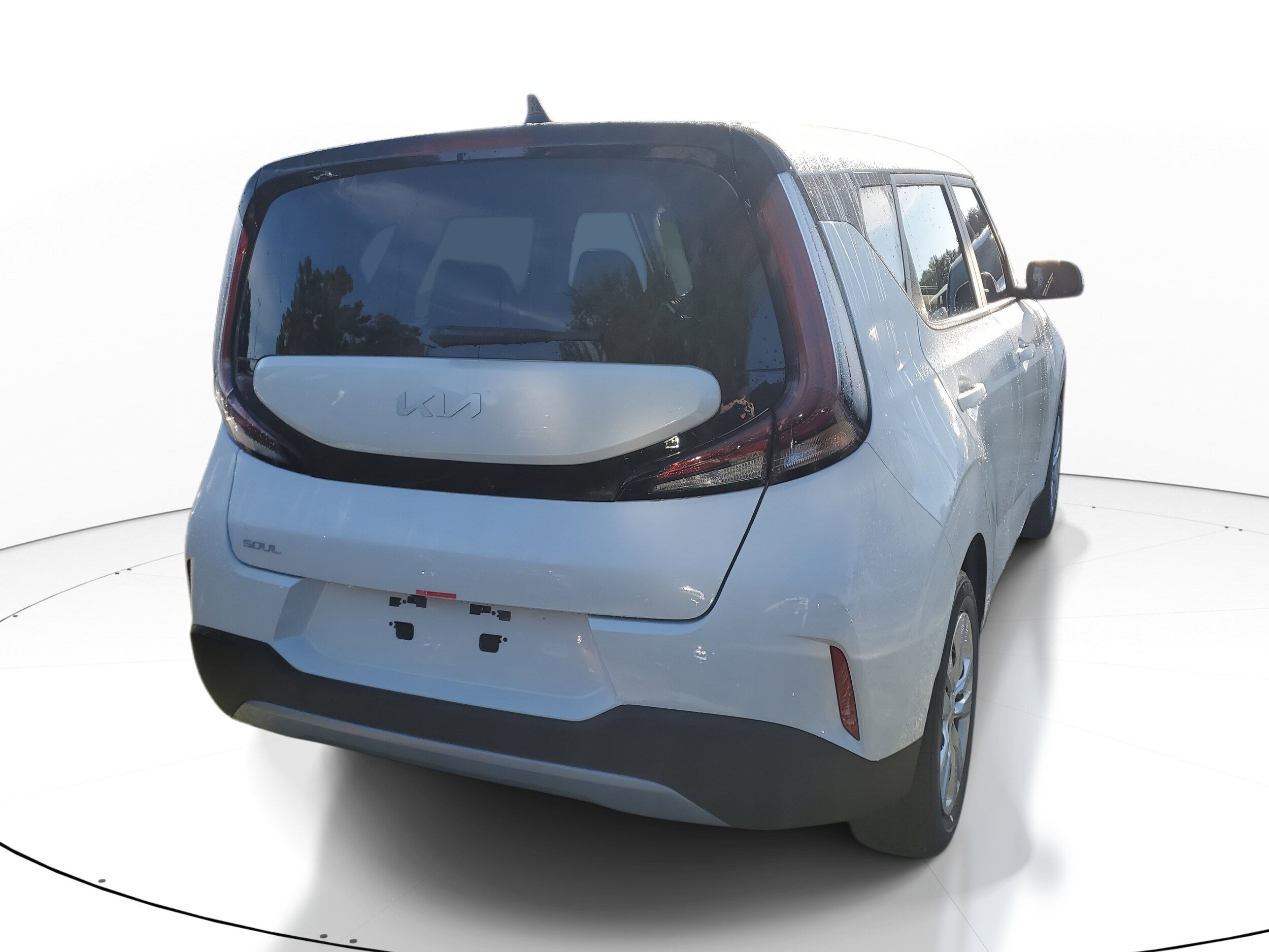 2025 Kia Soul LX photo 3