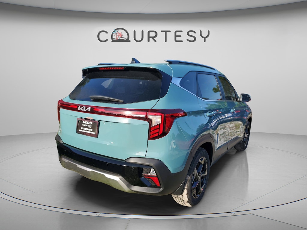 New 2026 Kia Seltos EX SUV