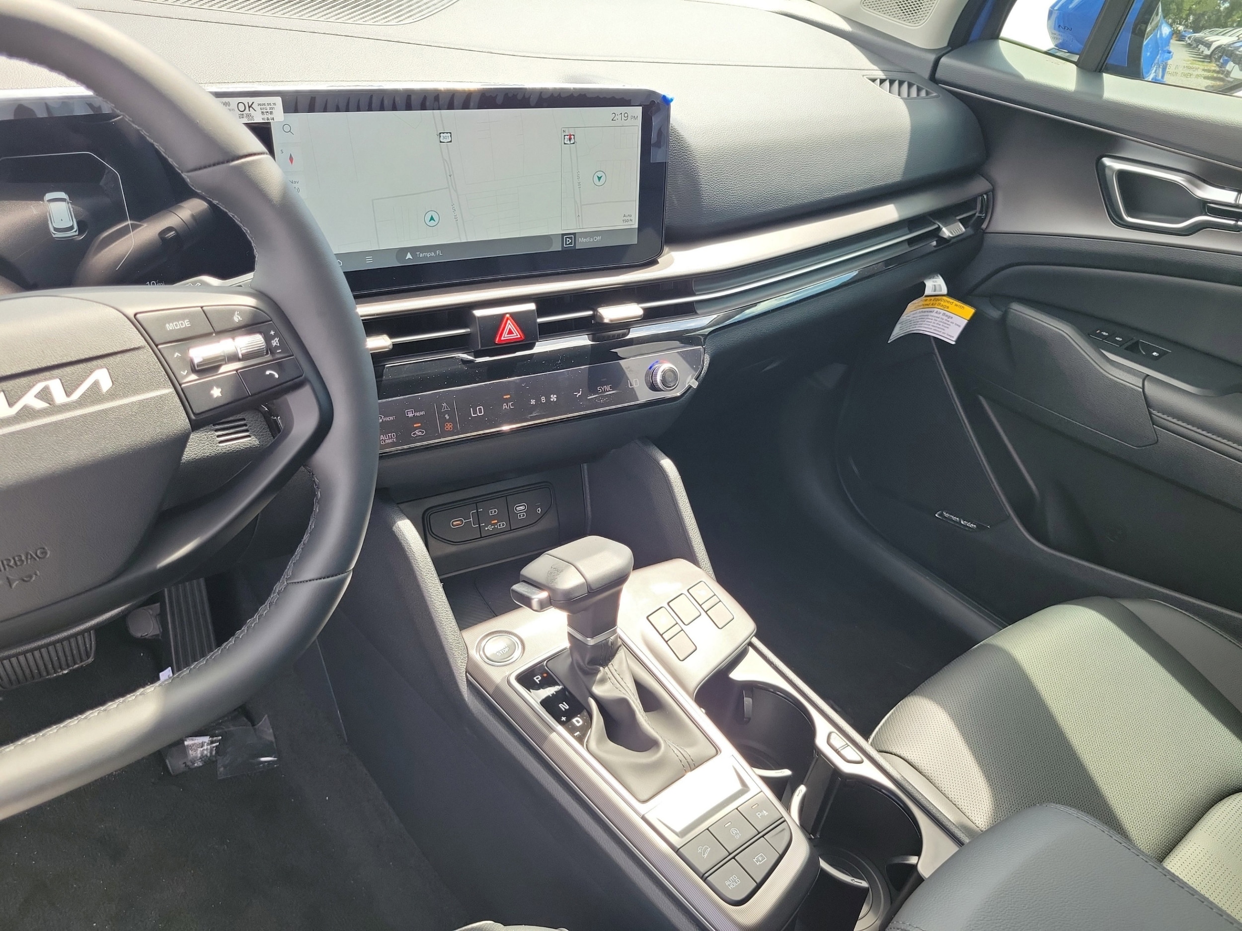 2026 Kia Sportage SX - Photo 32