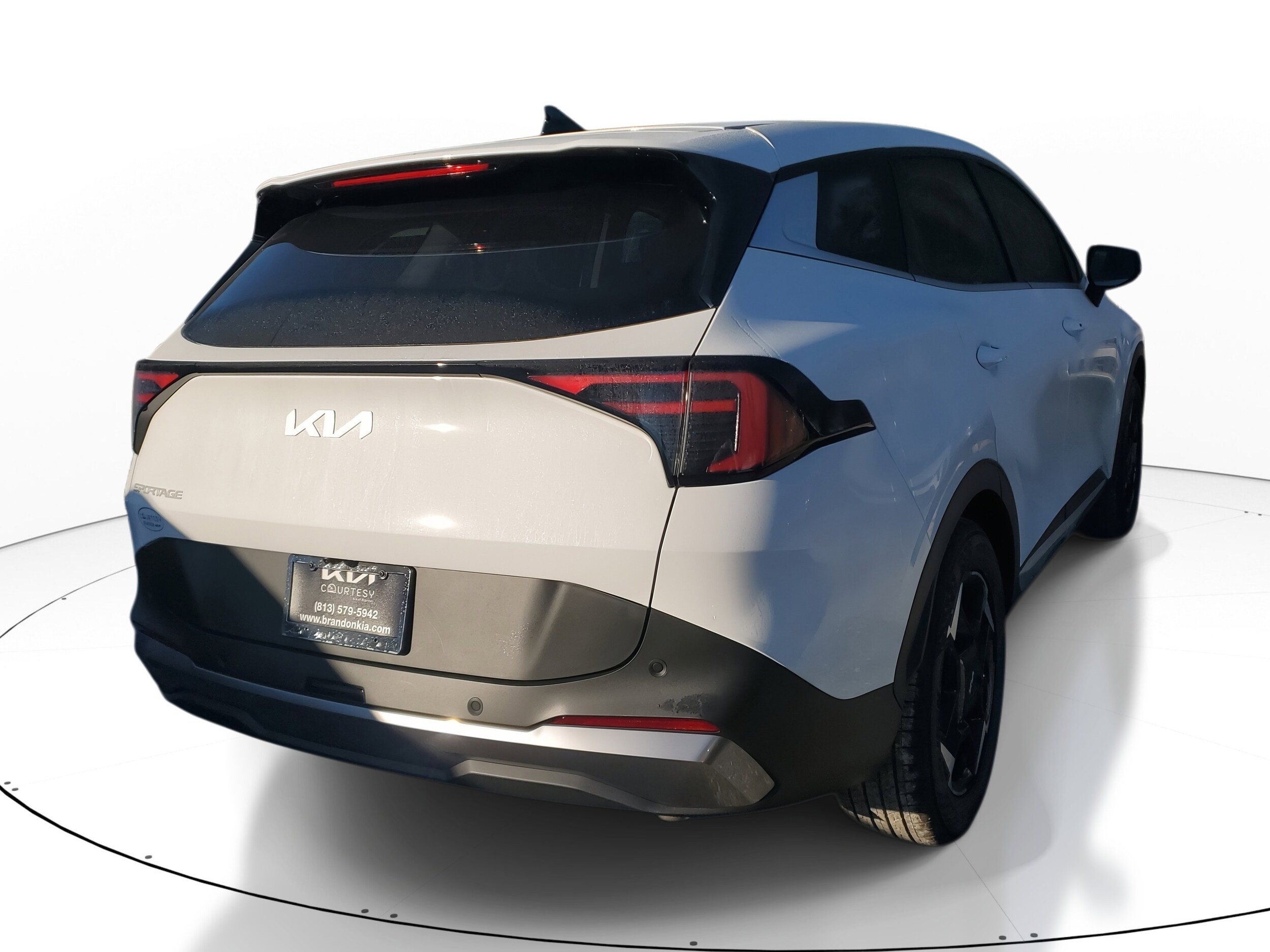 2026 Kia Sportage EX photo 2