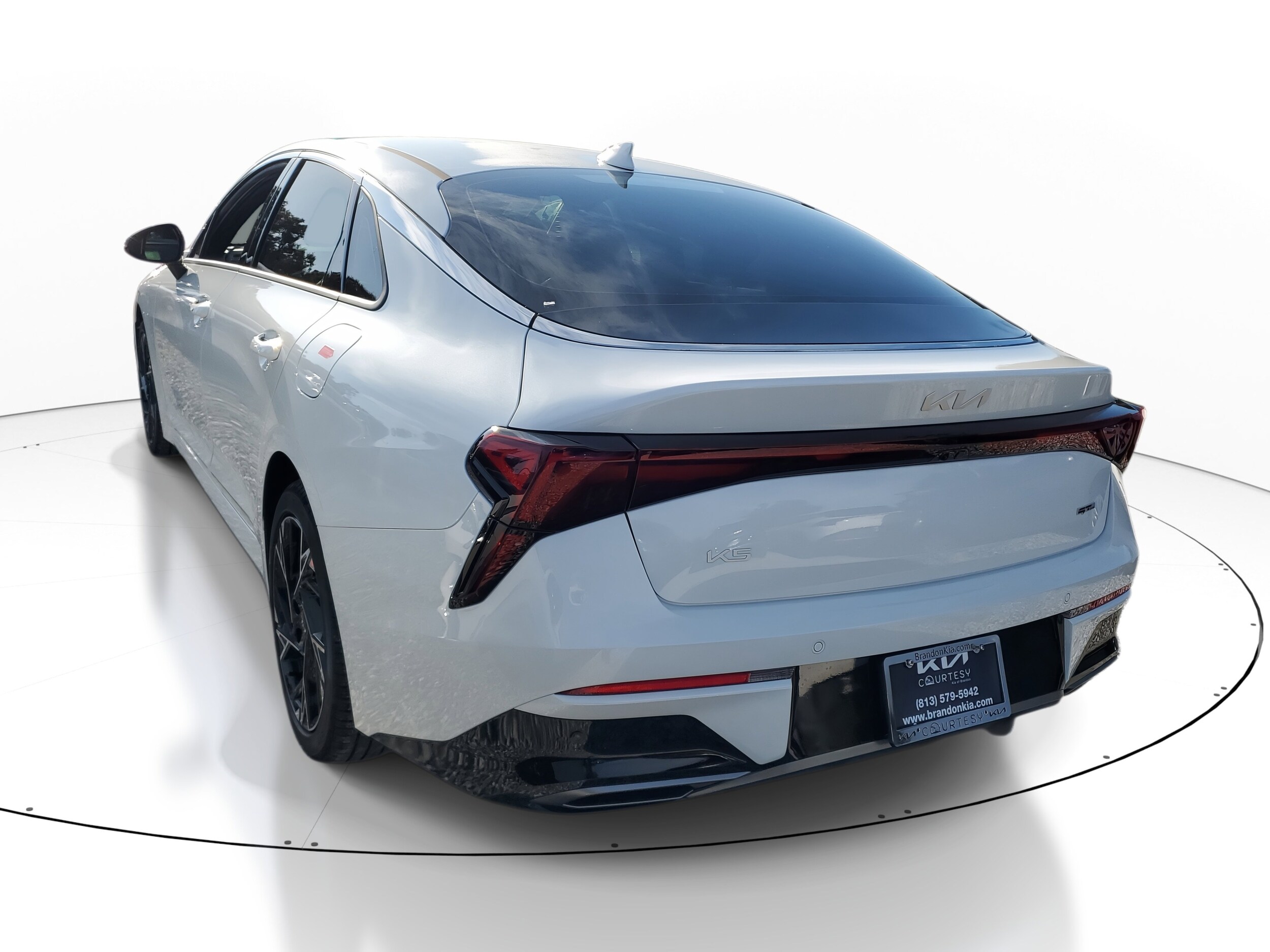 2026 Kia K5 GT-Line photo 2