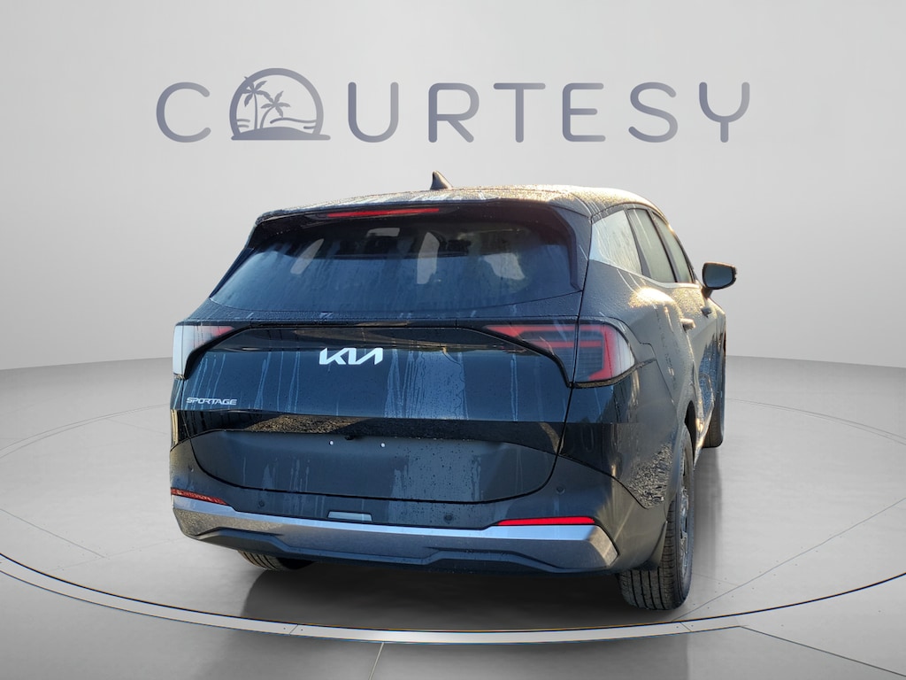 New 2027 Kia Sportage LX SUV