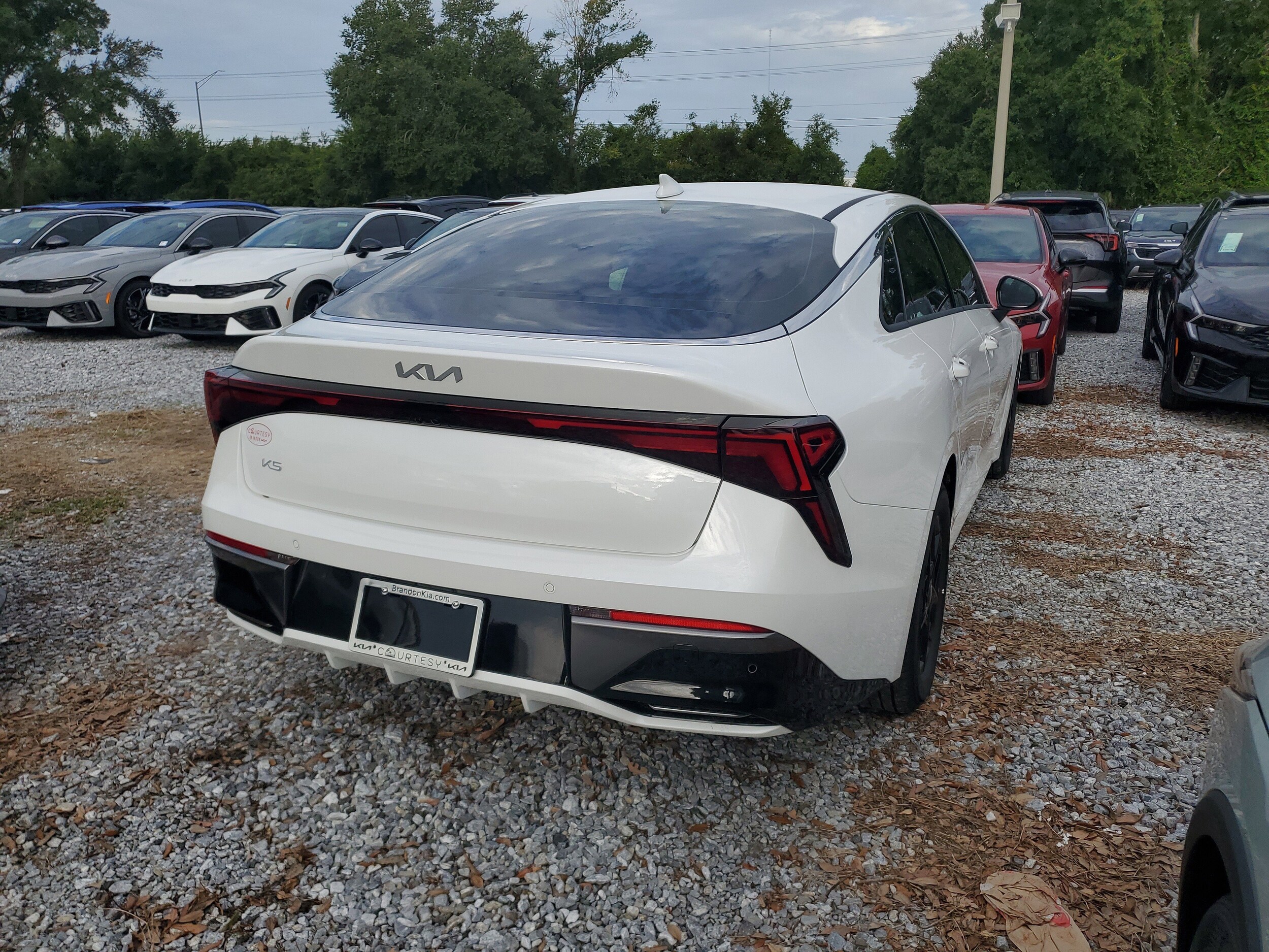 2025 Kia K5 LXS photo 3