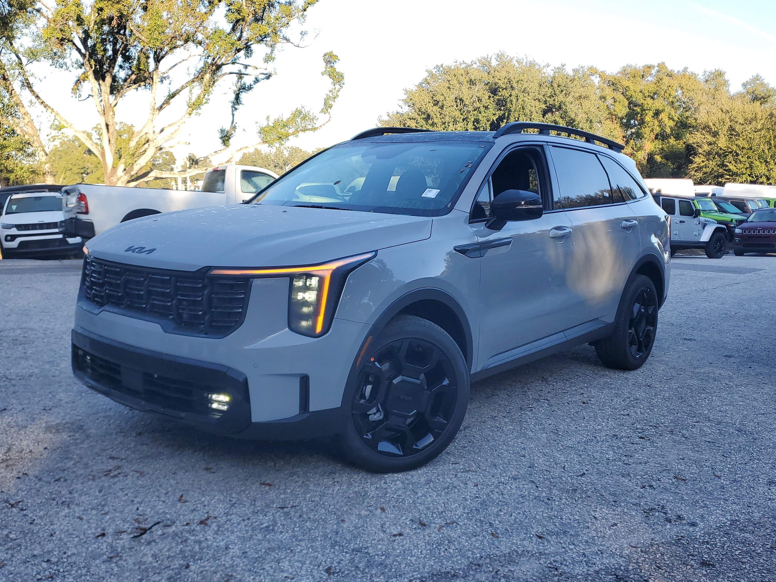 2026 Kia Sorento X-Line EX's photo