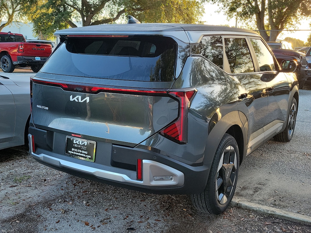 New 2027 Kia Seltos S SUV