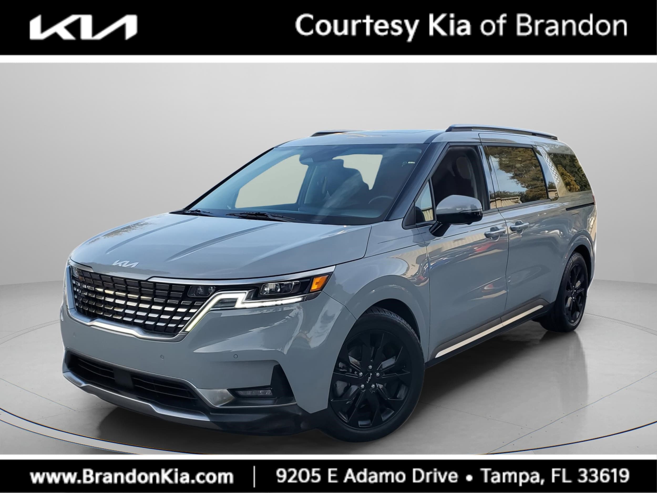 2023 Kia Carnival SX Prestige's photo