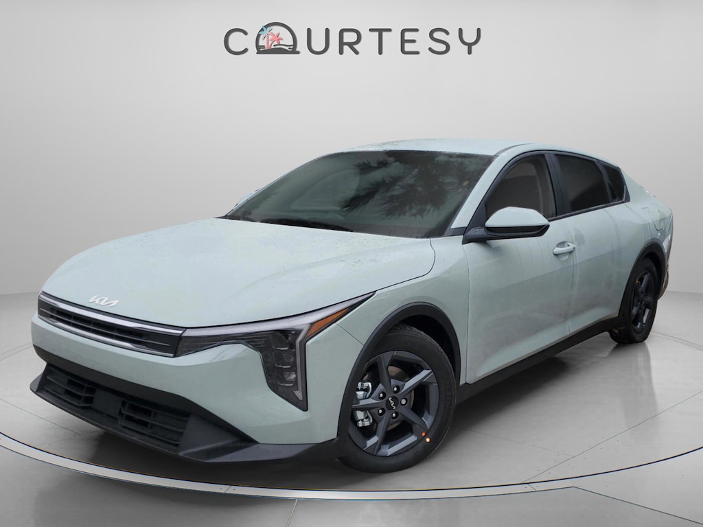 New 2026 Kia K4 LXS Sedan