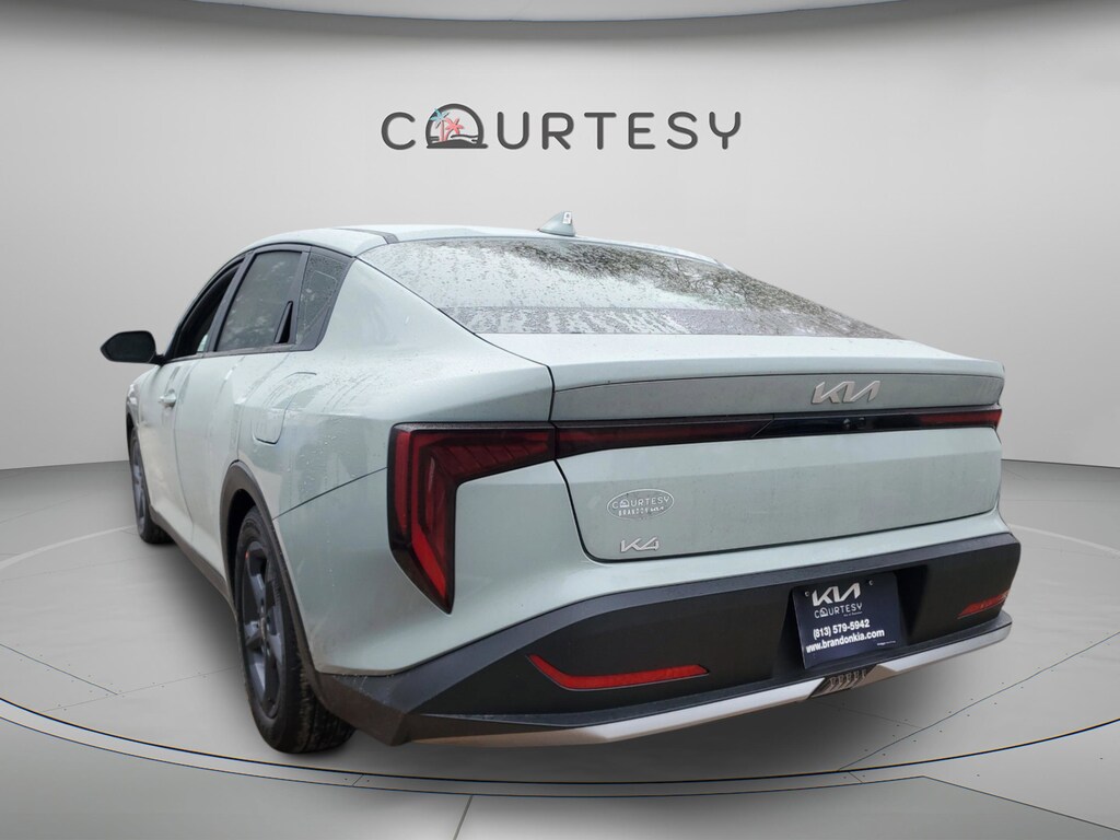 New 2026 Kia K4 LXS Sedan