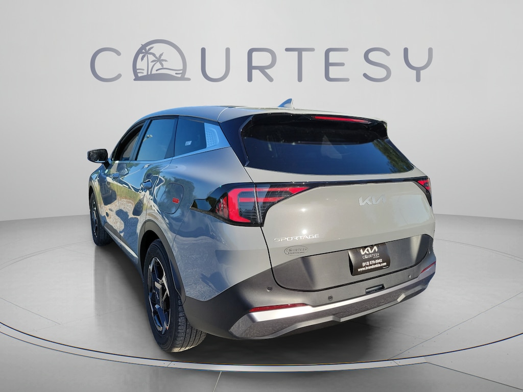 New 2026 Kia Sportage EX SUV