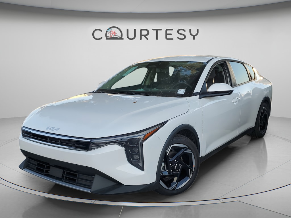 New 2025 Kia K4 EX Sedan