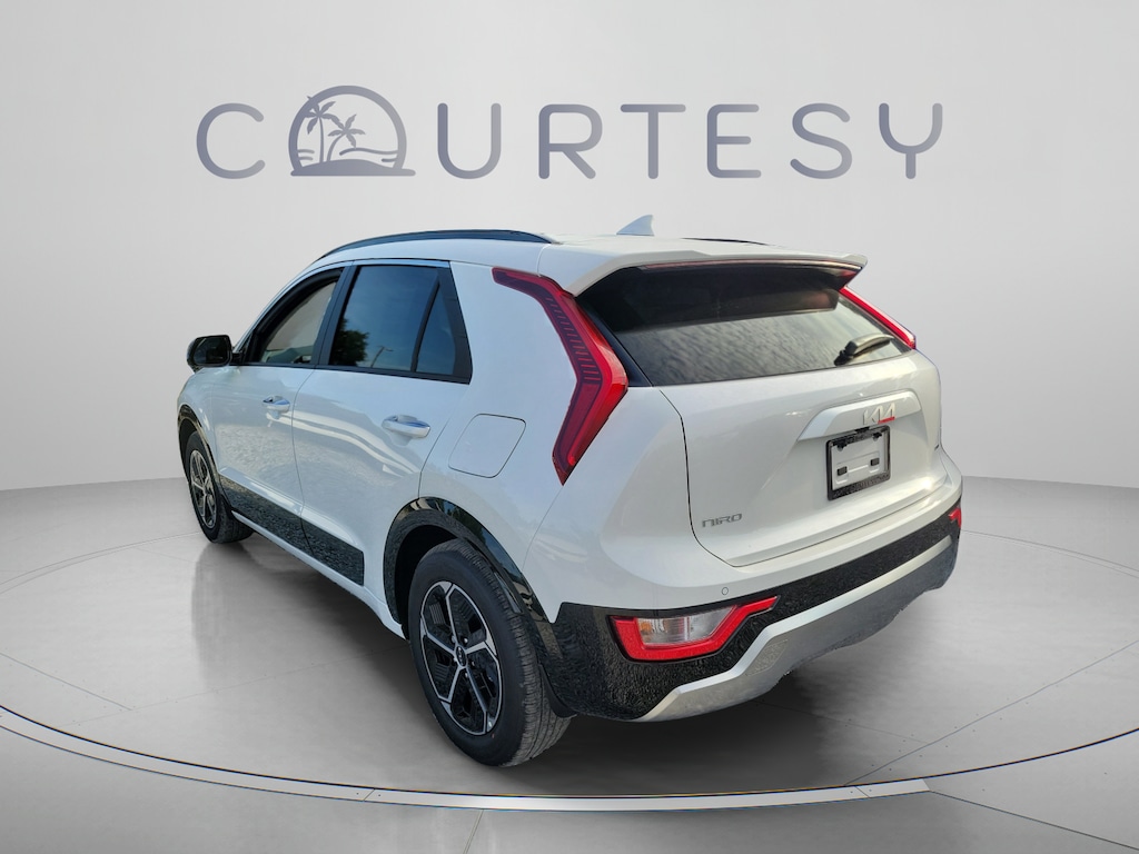 New 2026 Kia Niro SX SUV