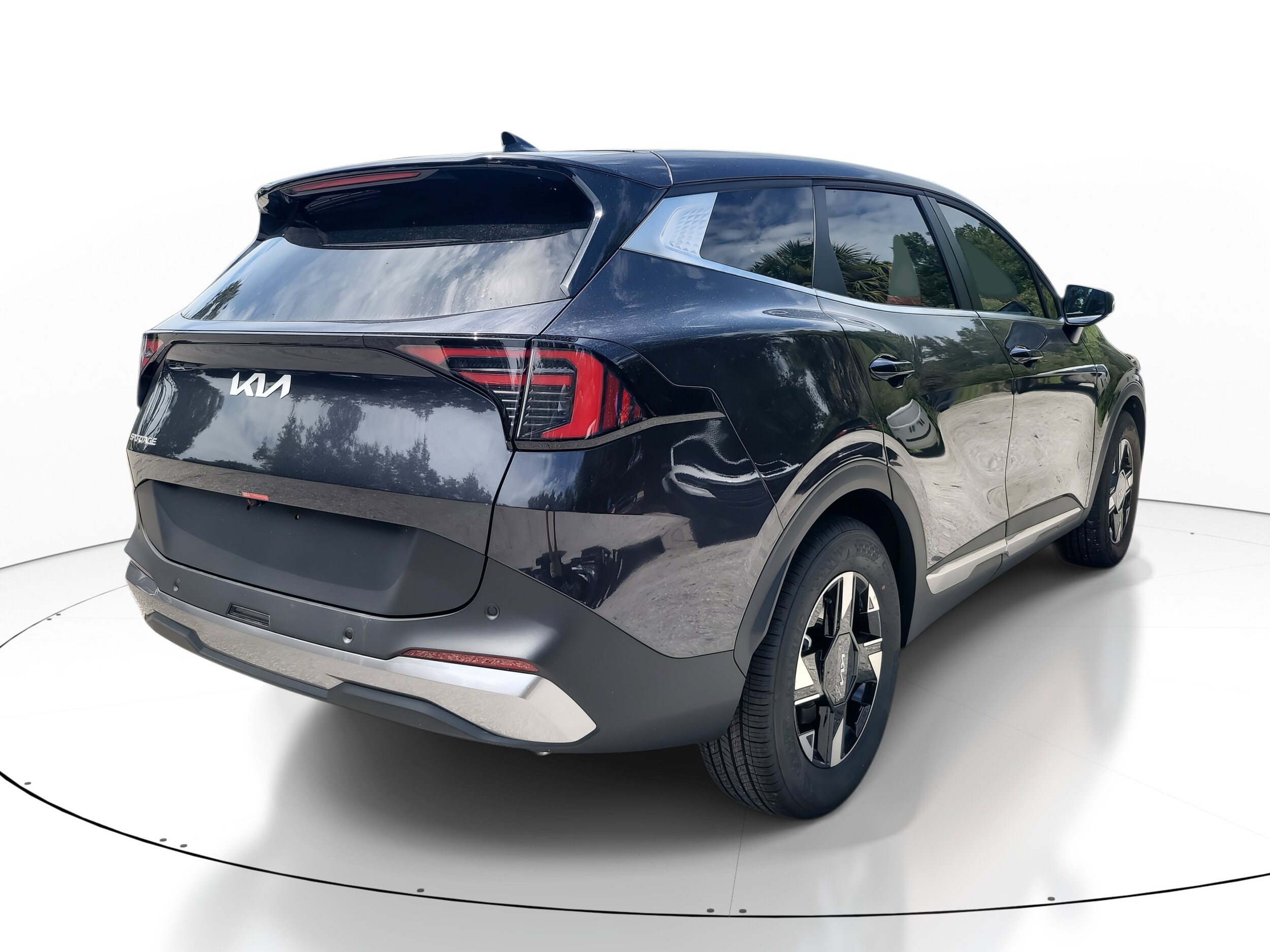 2026 Kia Sportage LX photo 2