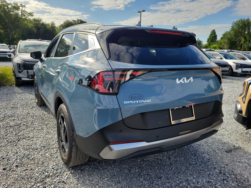 New 2026 Kia Sportage Hybrid EX SUV
