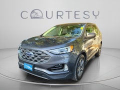 2021 Ford Edge