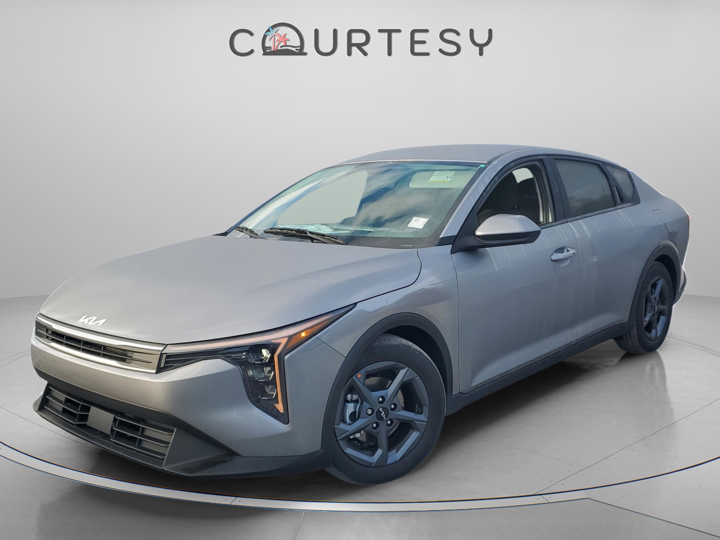 2025 Kia K4 LXS's photo