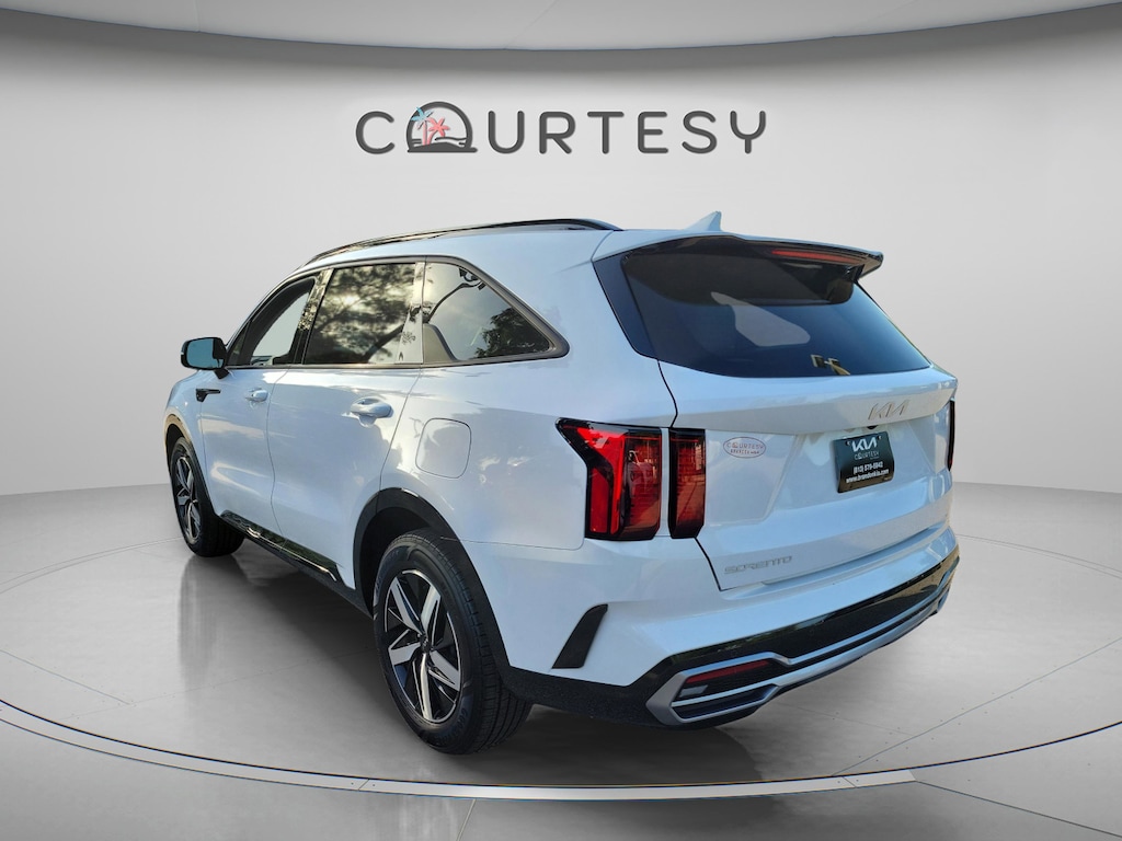 Used 2023 Kia Sorento S SUV