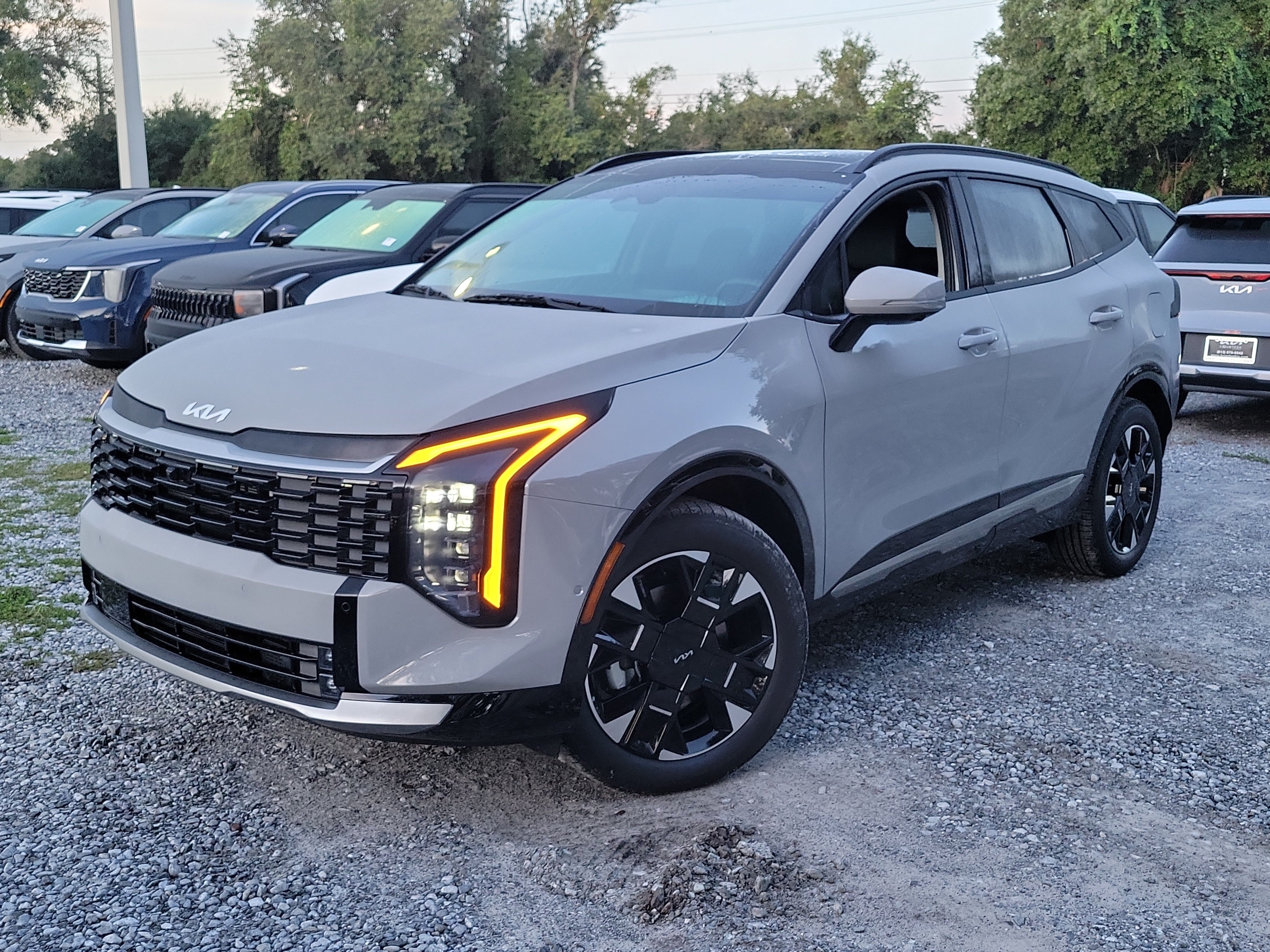 2027 Kia Sportage Hybrid