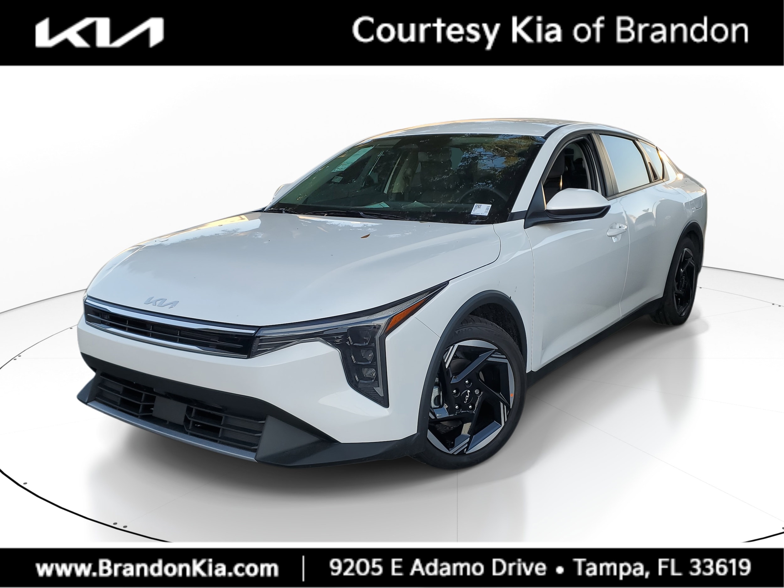 2025 Kia K4 EX's photo