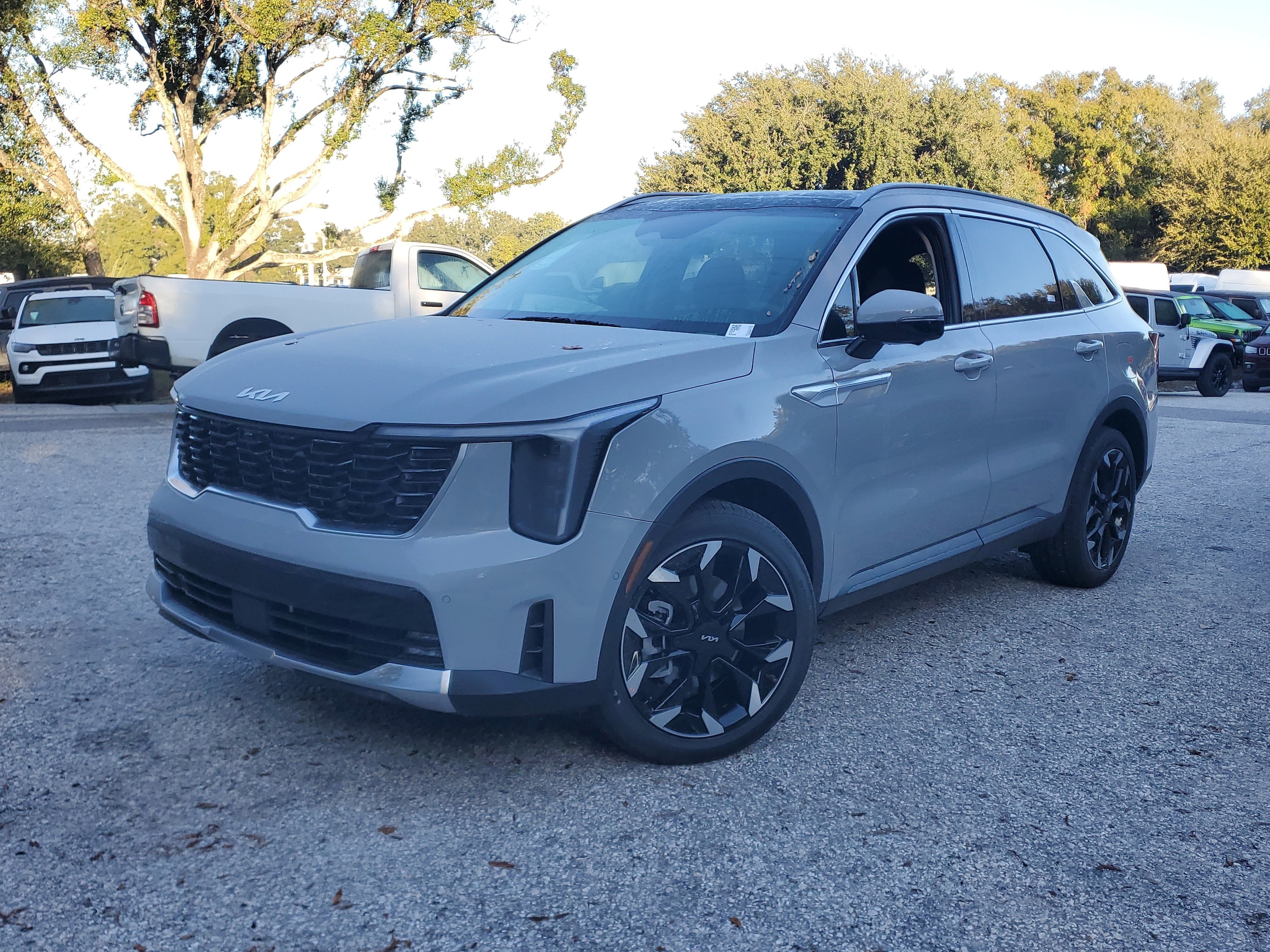 2026 Kia Sorento SX's photo