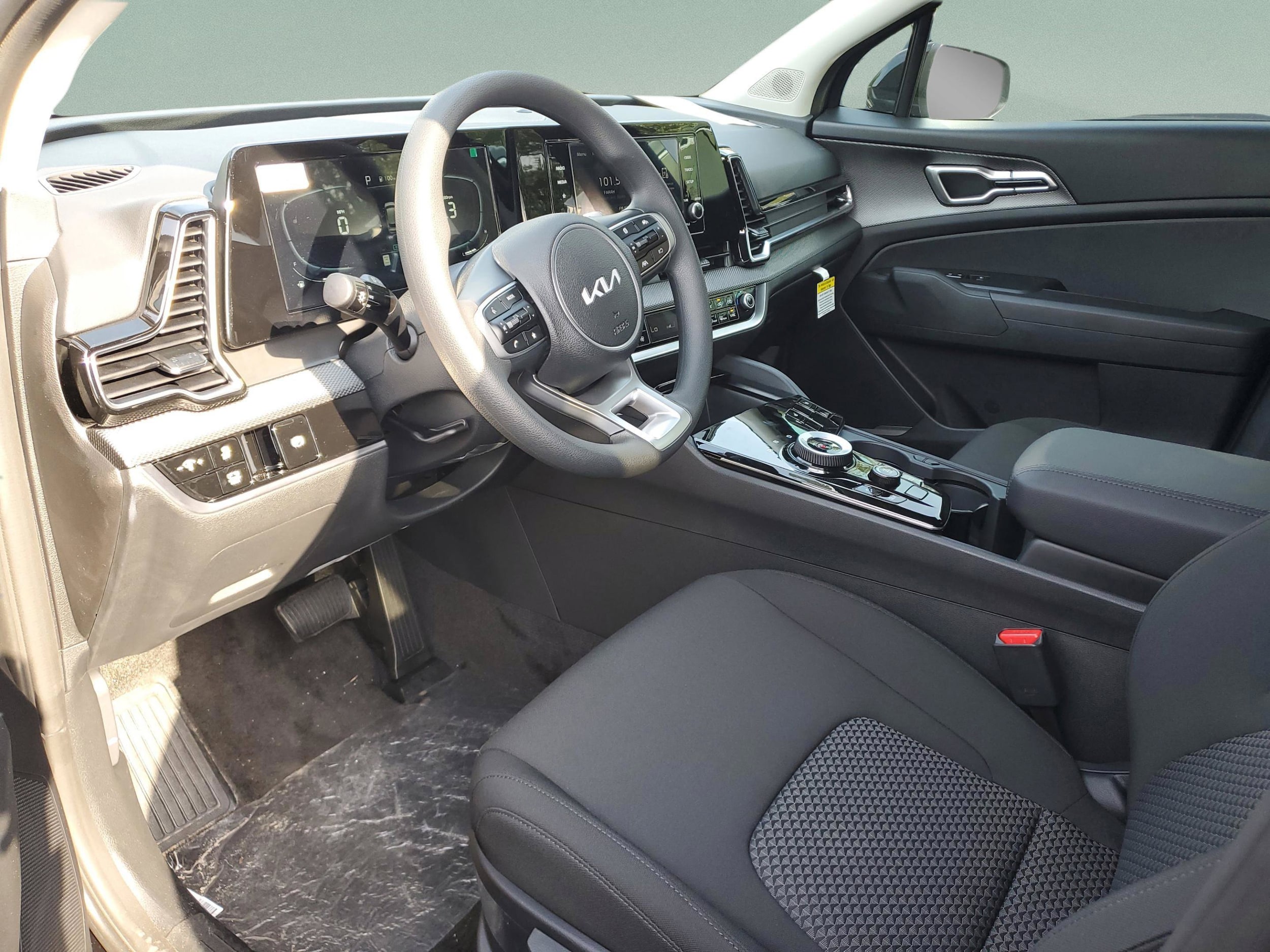 2025 Kia Sportage LX Hybrid - Photo 19