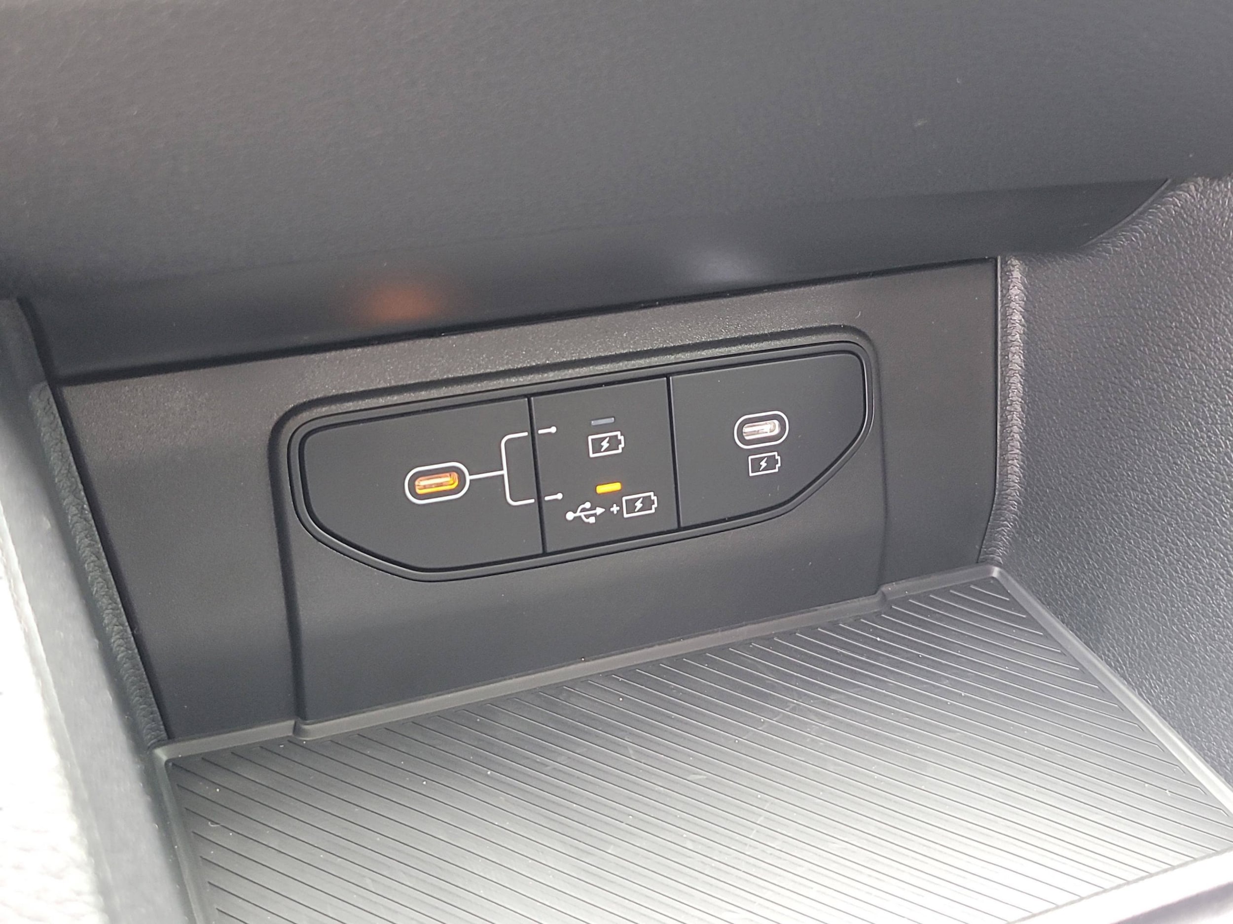 2026 Kia Sportage LX - Photo 8
