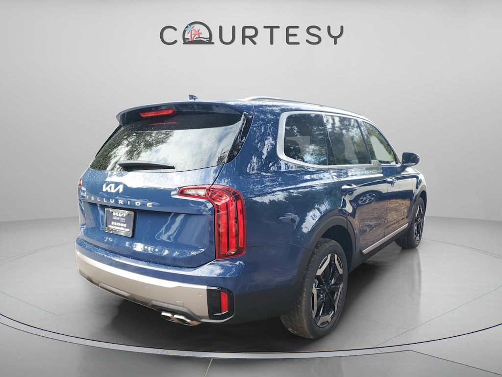 New 2025 Kia Telluride S SUV