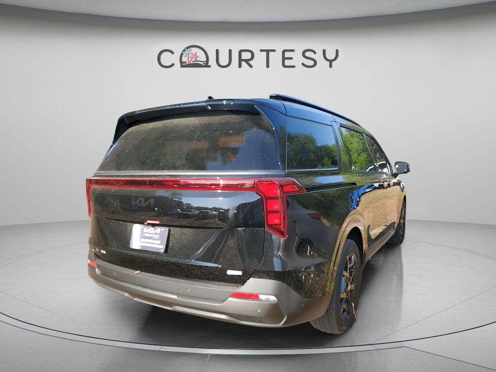 New 2026 Kia Carnival Hybrid SX Van Passenger Van
