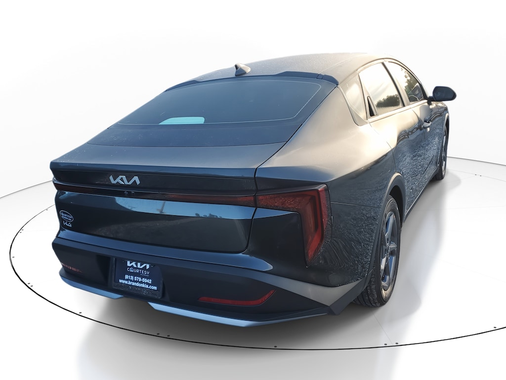 New 2025 Kia K4 LXS Sedan
