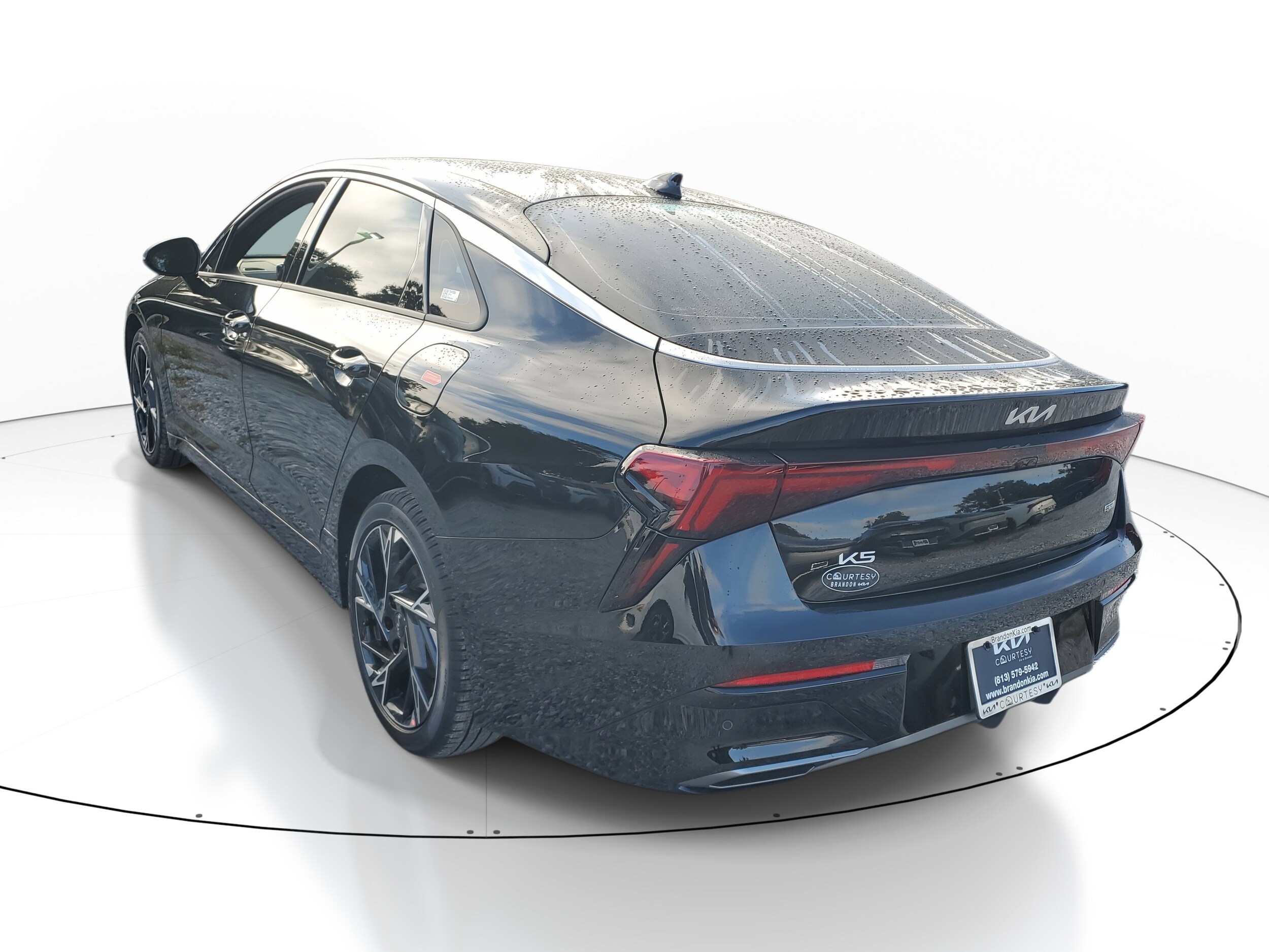 2026 Kia K5 GT-Line photo 2