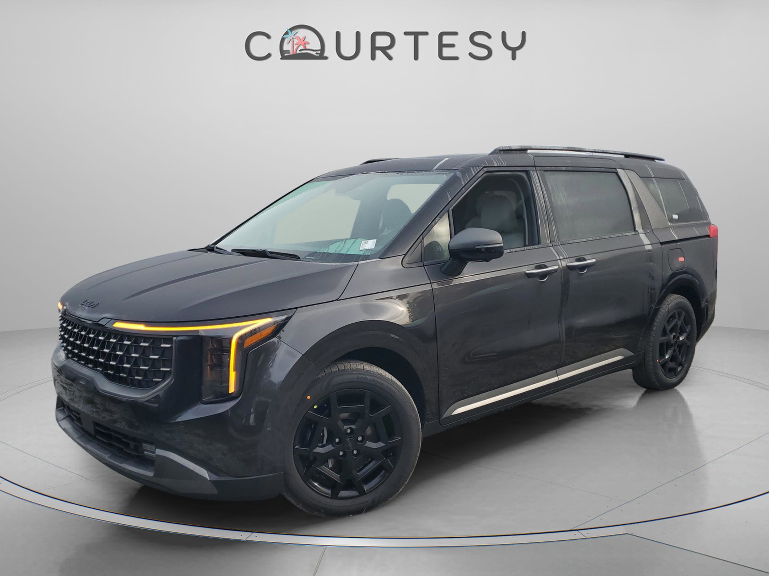 2026 Kia Carnival SX's photo