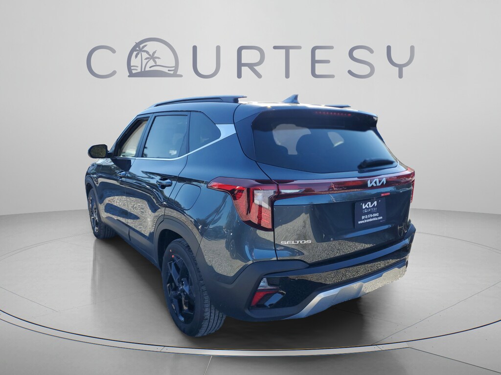 New 2026 Kia Seltos EX SUV