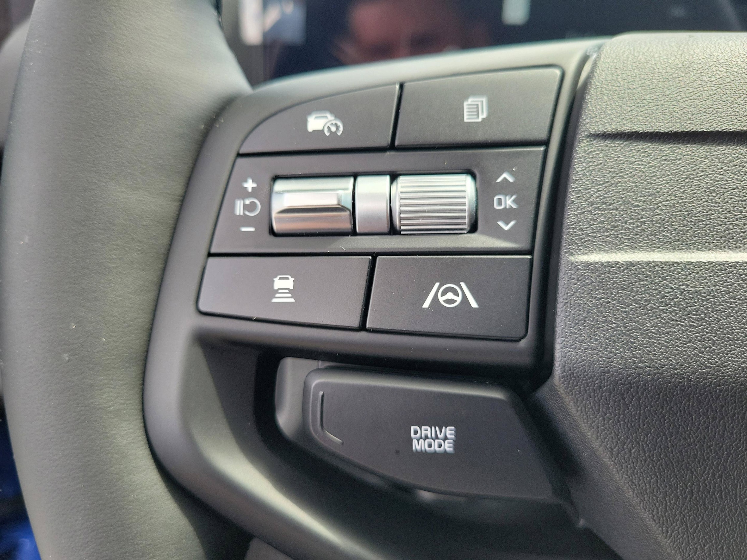2026 Kia Sportage SX - Photo 34