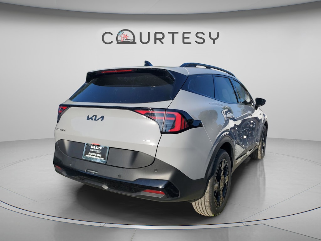 New 2026 Kia Sportage Hybrid X-Line SUV