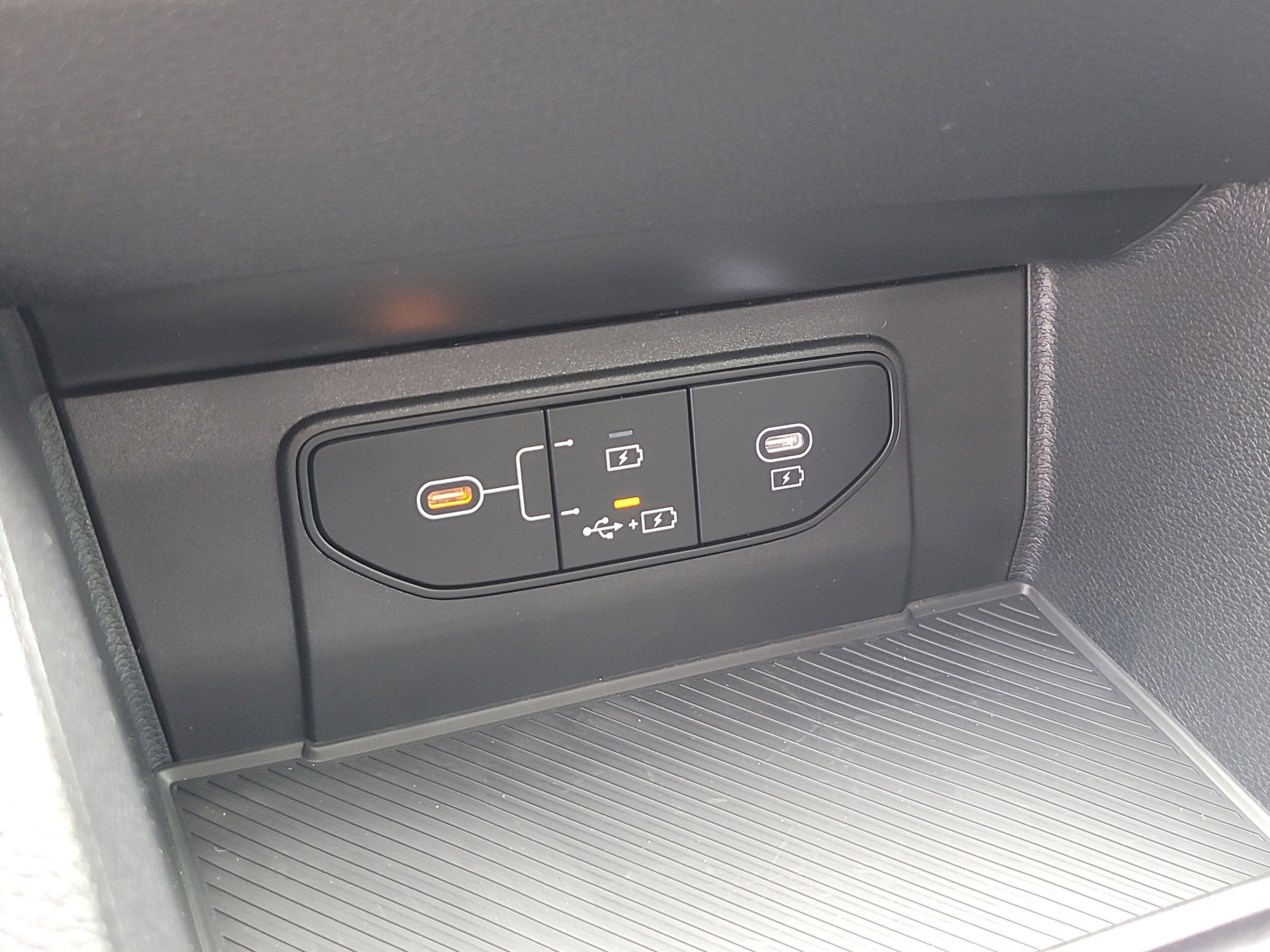 2026 Kia Sportage LX - Photo 8