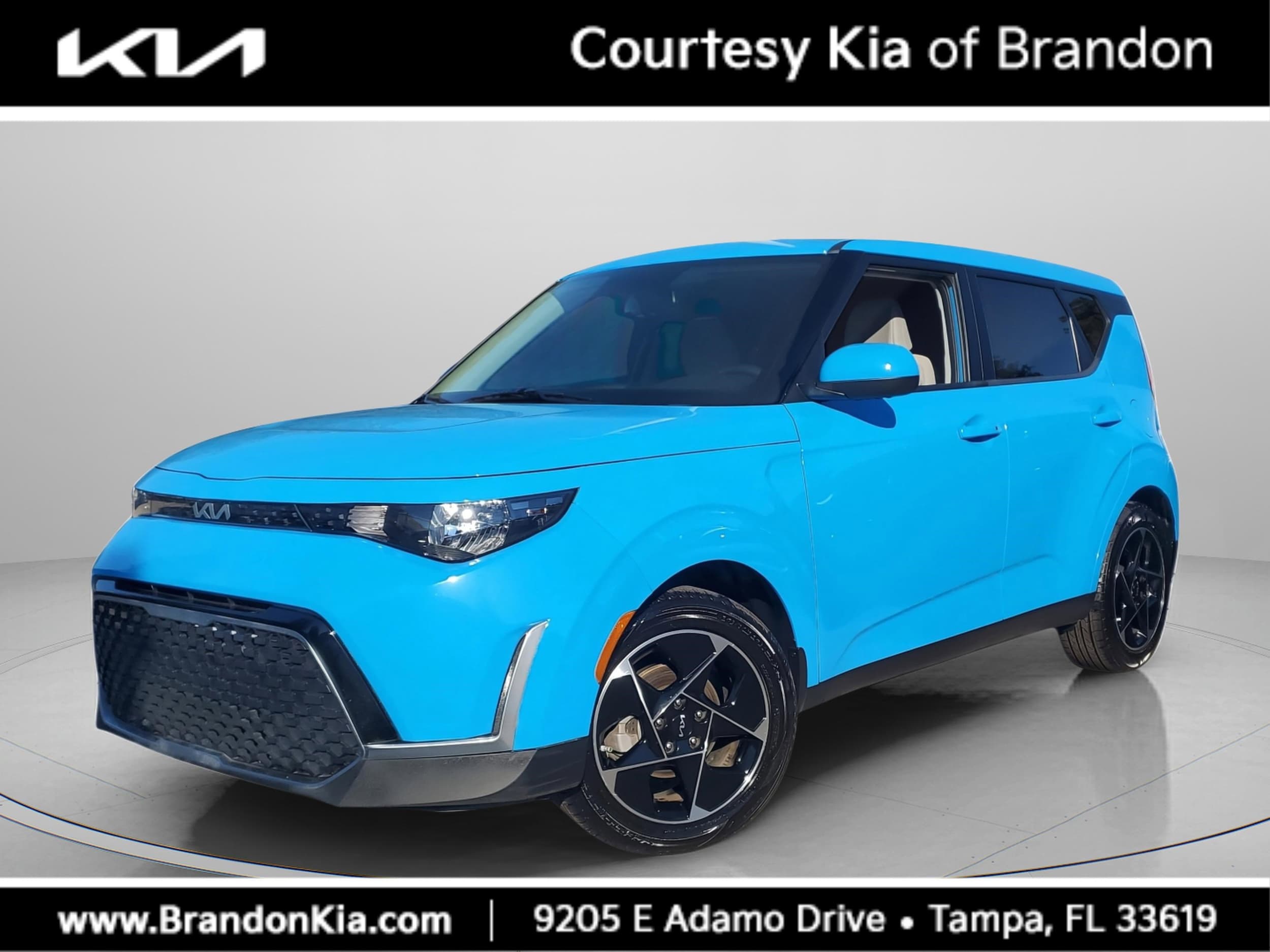 2025 Kia Soul EX's photo