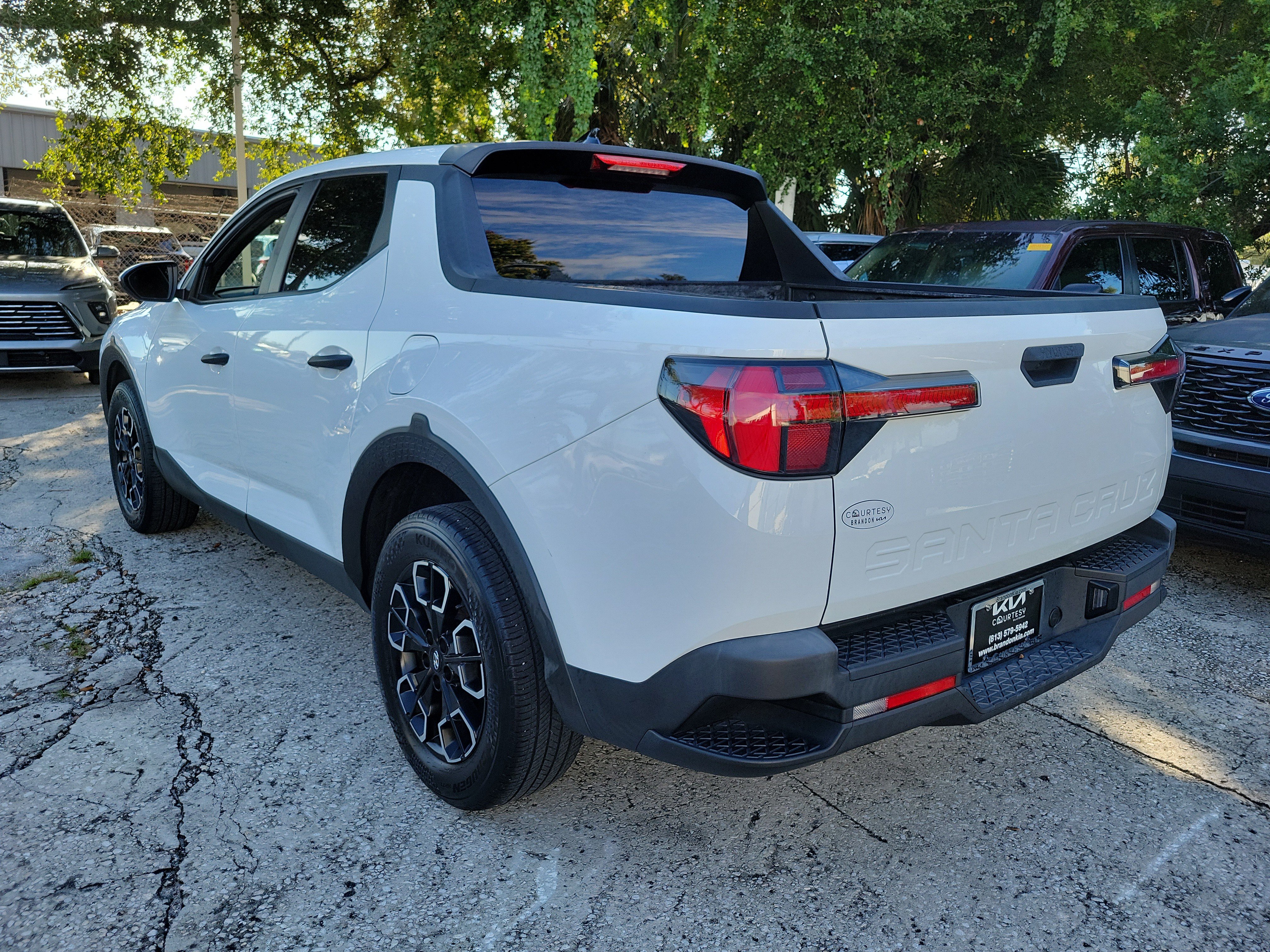 Used 2023 Hyundai Santa Cruz 2.5L SE Truck Crew Cab