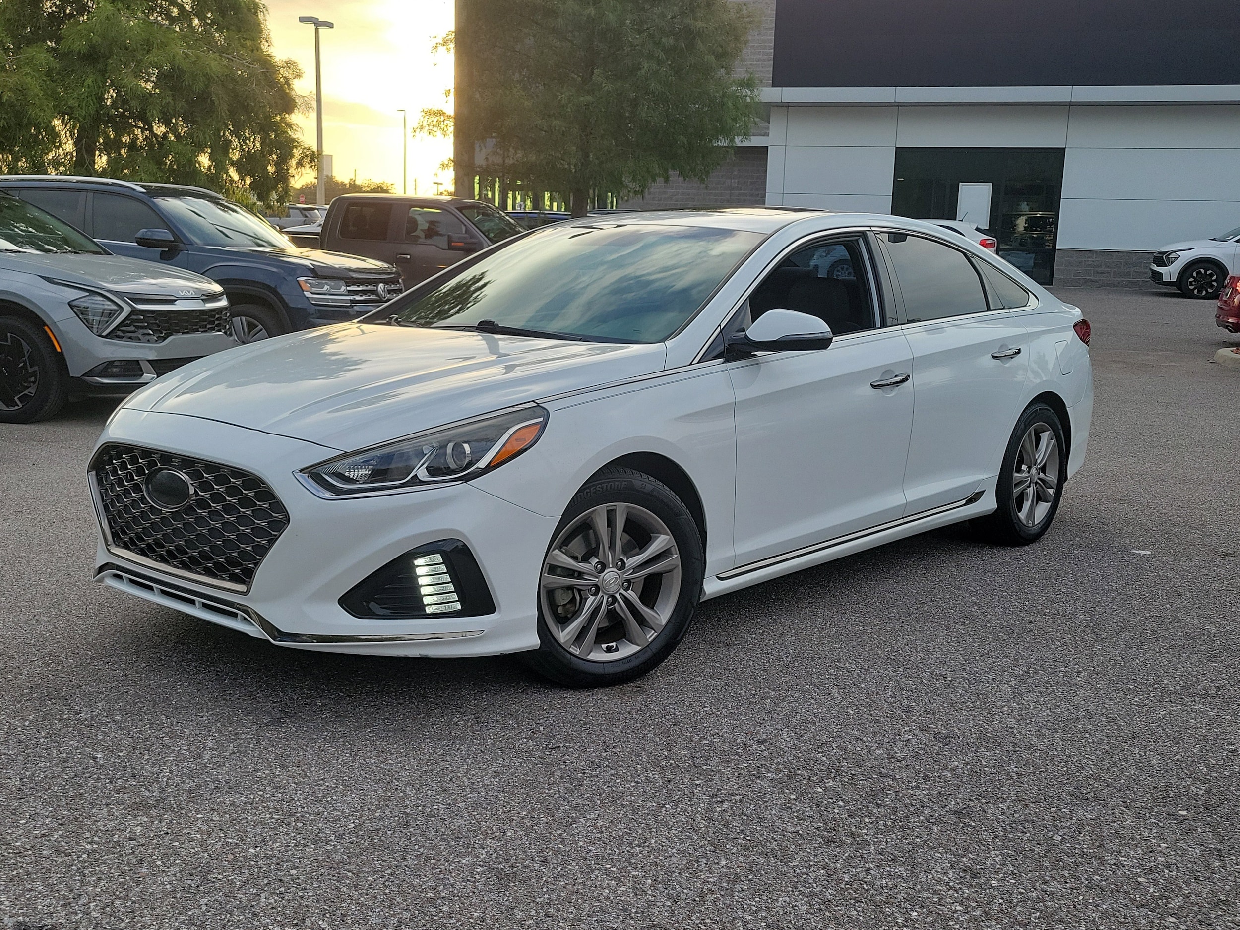 2018 Hyundai Sonata Sport's photo