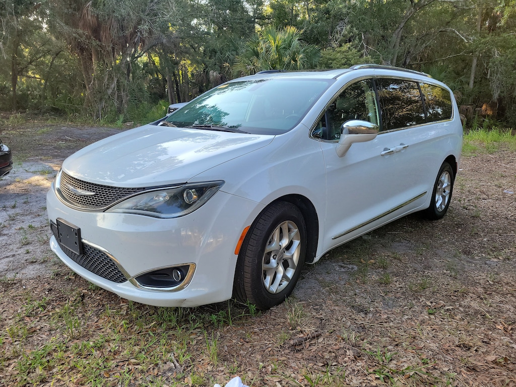Used 2020 Chrysler Pacifica Limited Van Passenger Van