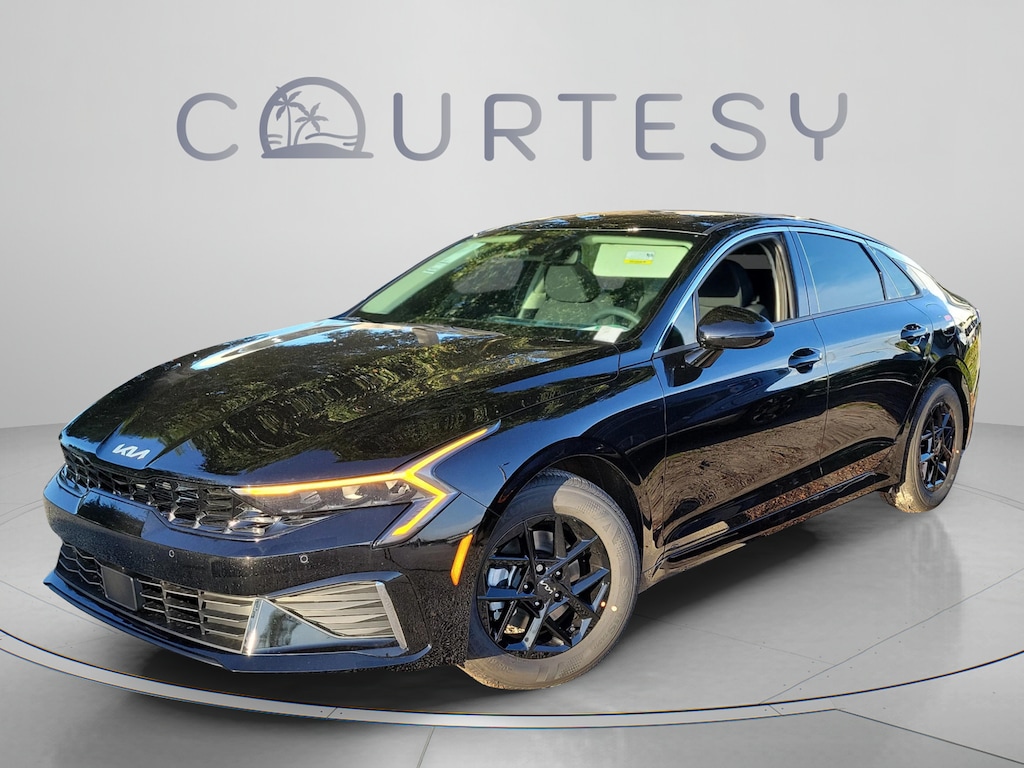 New 2026 Kia K5 LXS Sedan