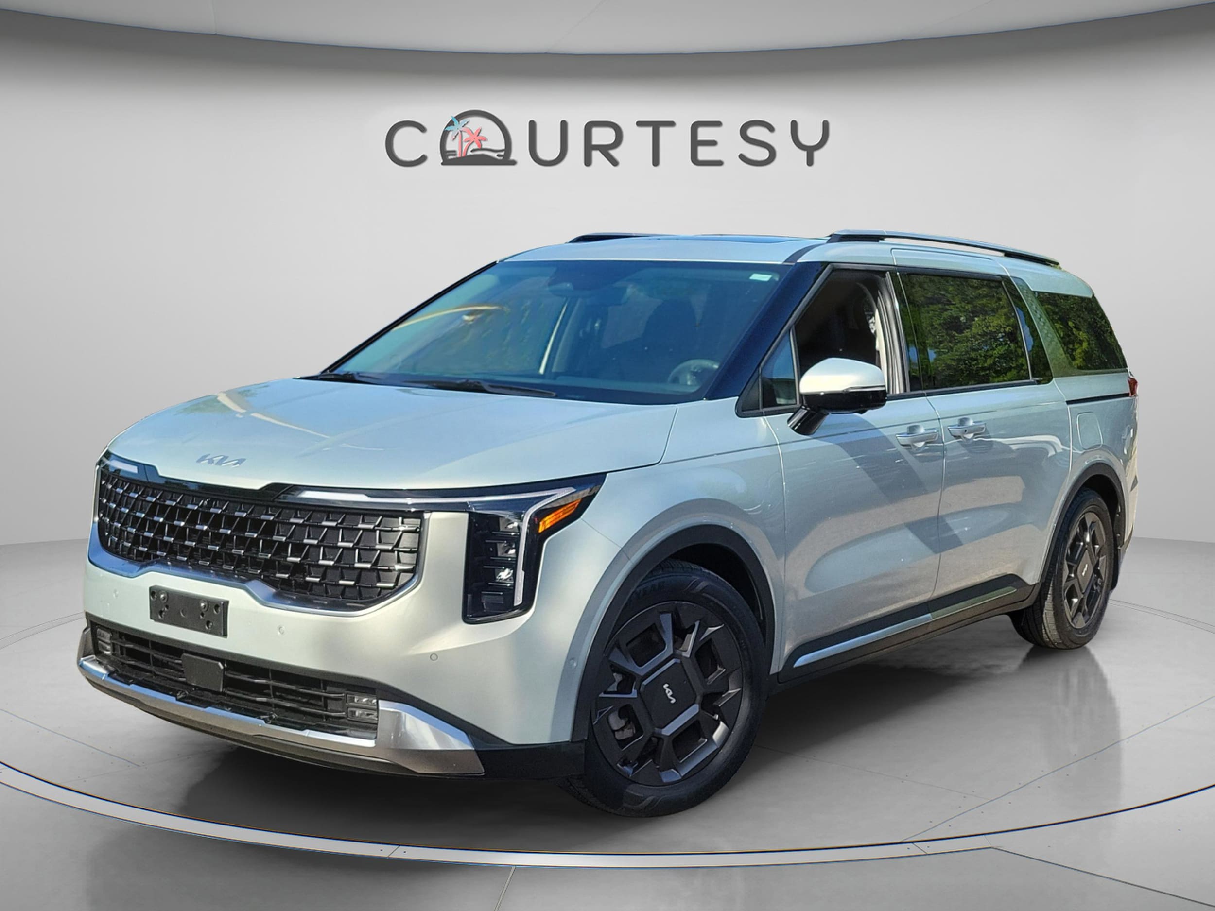 2025 Kia Sedona SX's photo