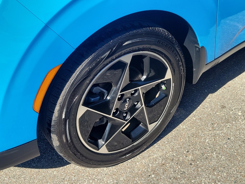 Used 2025 Kia Soul EX Hatchback