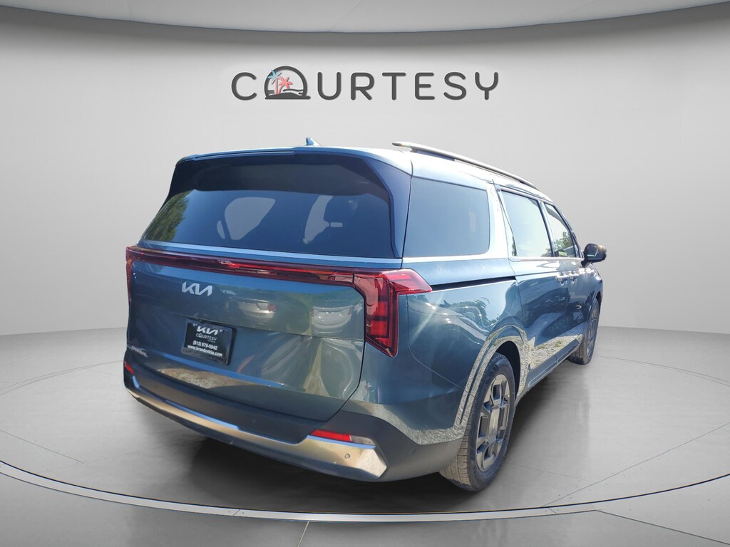 New 2026 Kia Carnival SX Van Passenger Van