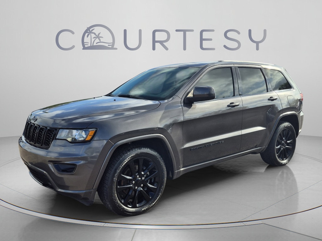 Used 2019 Jeep Grand Cherokee Altitude SUV