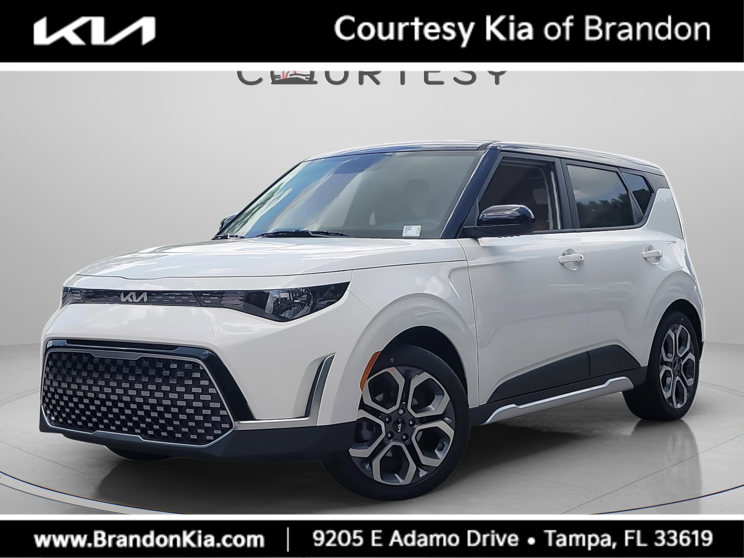 2025 Kia Soul EX's photo