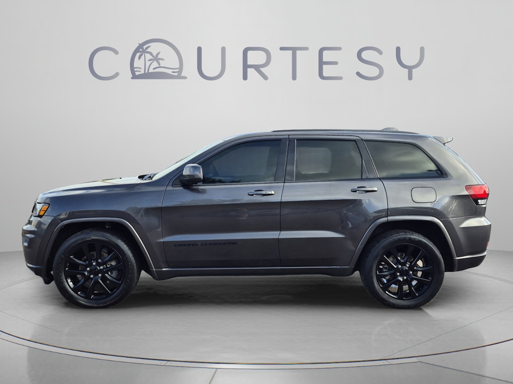 Used 2019 Jeep Grand Cherokee Altitude SUV