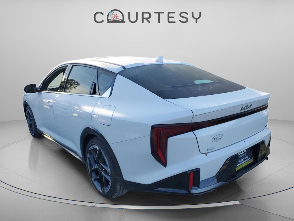 New 2025 Kia K4 GT-Line Sedan
