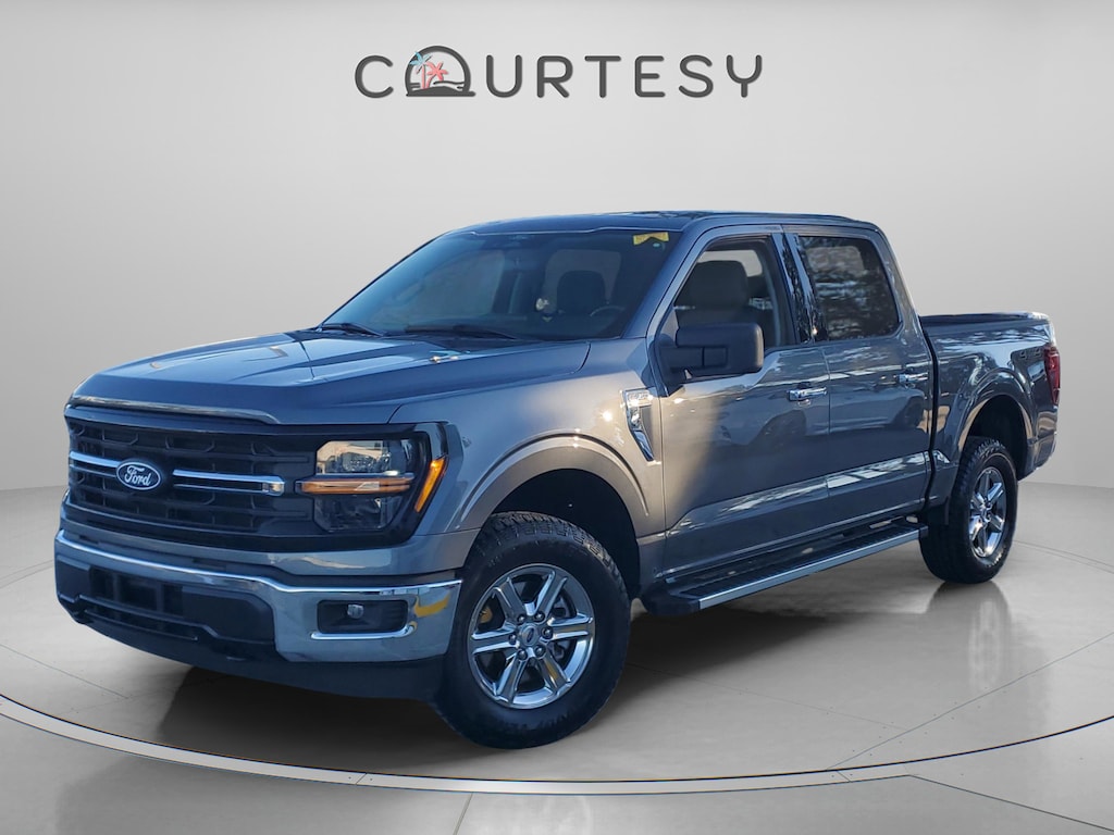 Used 2025 Ford F-150 XLT Truck SuperCrew Cab