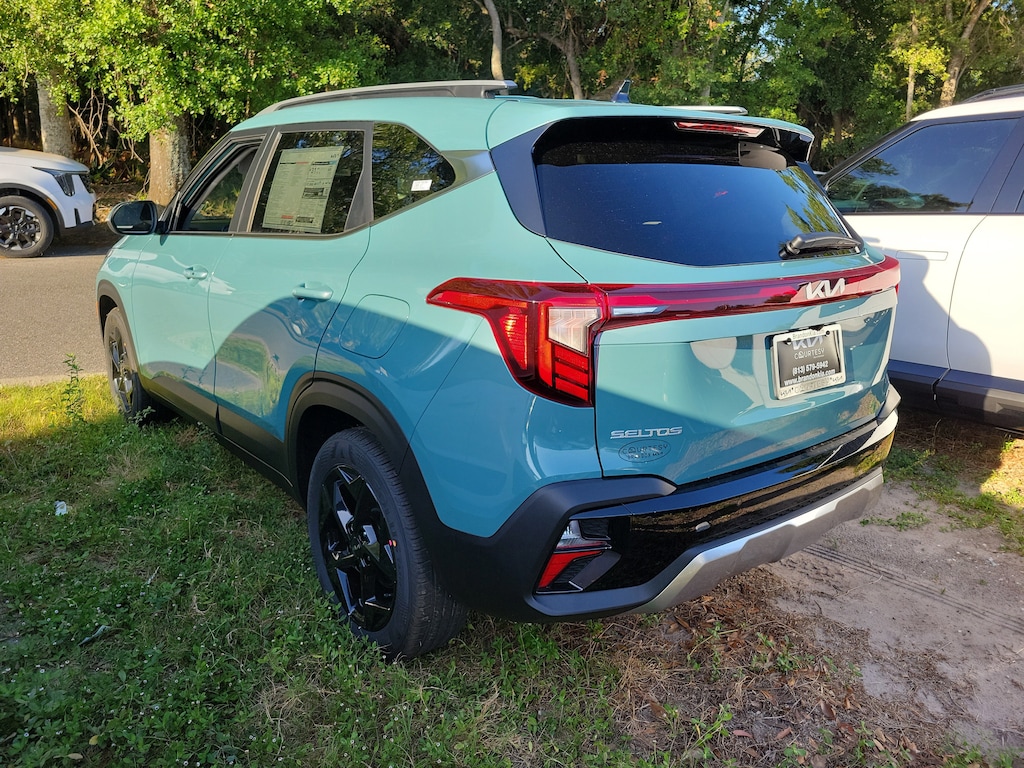 New 2026 Kia Seltos EX SUV