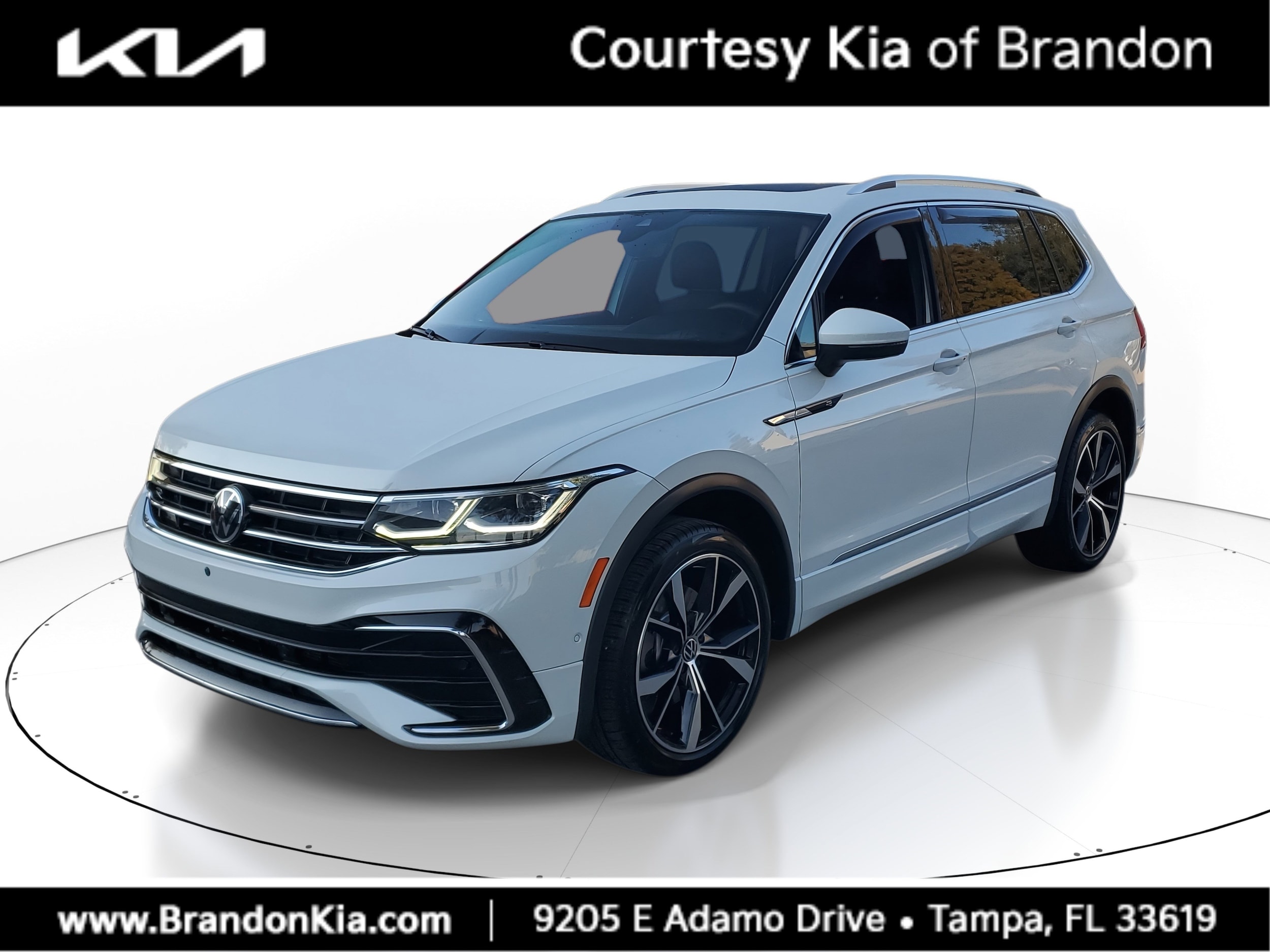 2022 Volkswagen Tiguan SEL R-LINE