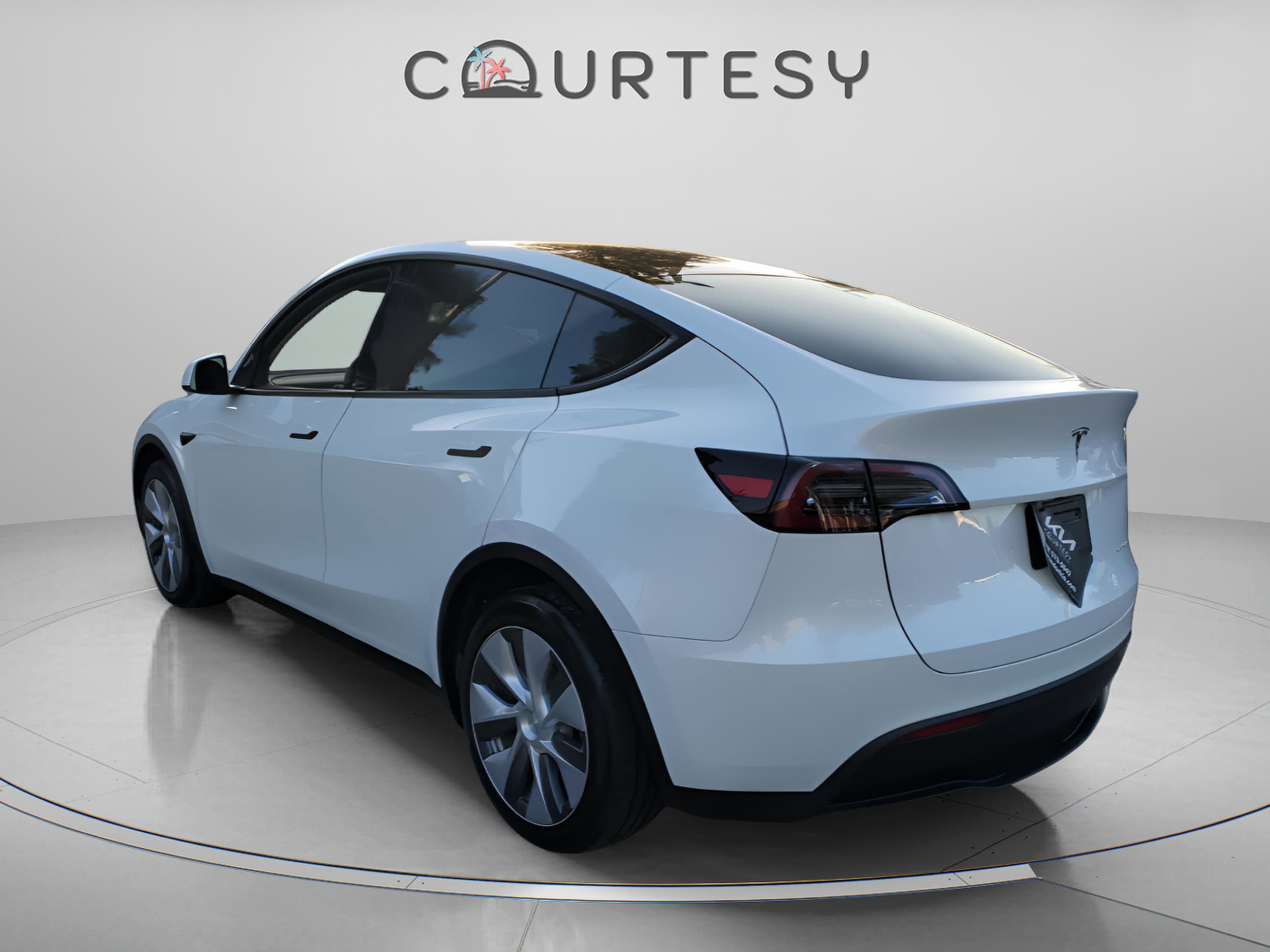 Used 2023 Tesla Model Y Long Range with VIN 7SAYGDEE9PA086253 for sale in Northfield, Minnesota